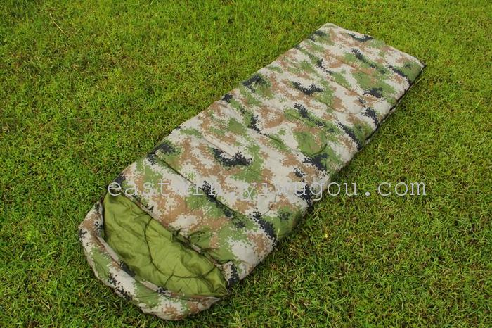 Digital Camo, envelope sleeping bag with hood, envelope thickness Digital Camo, envelope sleeping bag with hood, envelope thickness