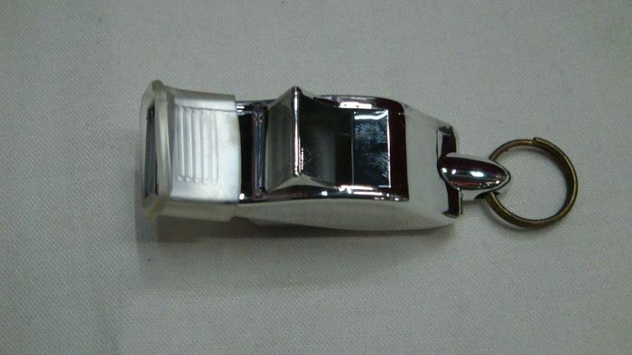 Gold Dolphin outdoor survival whistle referee whistle whistle electroplating silver first aid/lifeguard whistle whistle whistle Gold Dolphin outdoor survival whistle referee whistle whistle electroplating silver first aid/lifeguard whistle whistle whistle