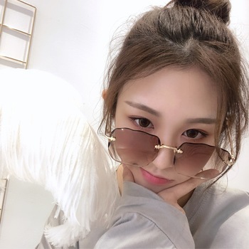 New 2020 boxy gradient women's fashion retro retro uv-proof polygon web celebrity glasses New 2020 boxy gradient women's fashion retro retro uv-proof polygon web celebrity glasses