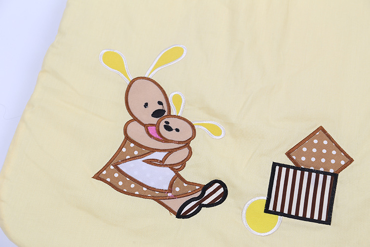 Compared with the pure rabbit hand - made baby sleeping bag, the detachable sleeve, washable anti - kick and customizable children sleeping bag can be made Compared with the pure rabbit hand - made baby sleeping bag, the detachable sleeve, washable anti - kick and customizable children sleeping bag can be made