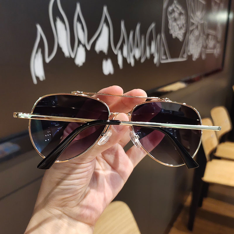 Kids Sunglasses Men&#039;s and Women&#039;s Fashion Aviators Sunglasses Children&#039;s UV-Proof Sunglasses Medium and Big Children&#039;s All-Match Sunglasses Glasses