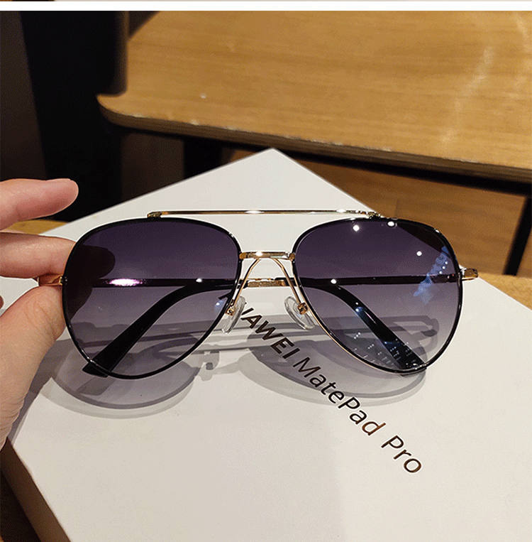 Kids Sunglasses Men's and Women's Fashion Aviators Sunglasses Children's UV-Proof Sunglasses Medium and Big Children's All-Match Sunglasses Glasses Kids Sunglasses Men's and Women's Fashion Aviators Sunglasses Children's UV-Proof Sunglasses Medium and Big Children's All-Match Sunglasses Glasses