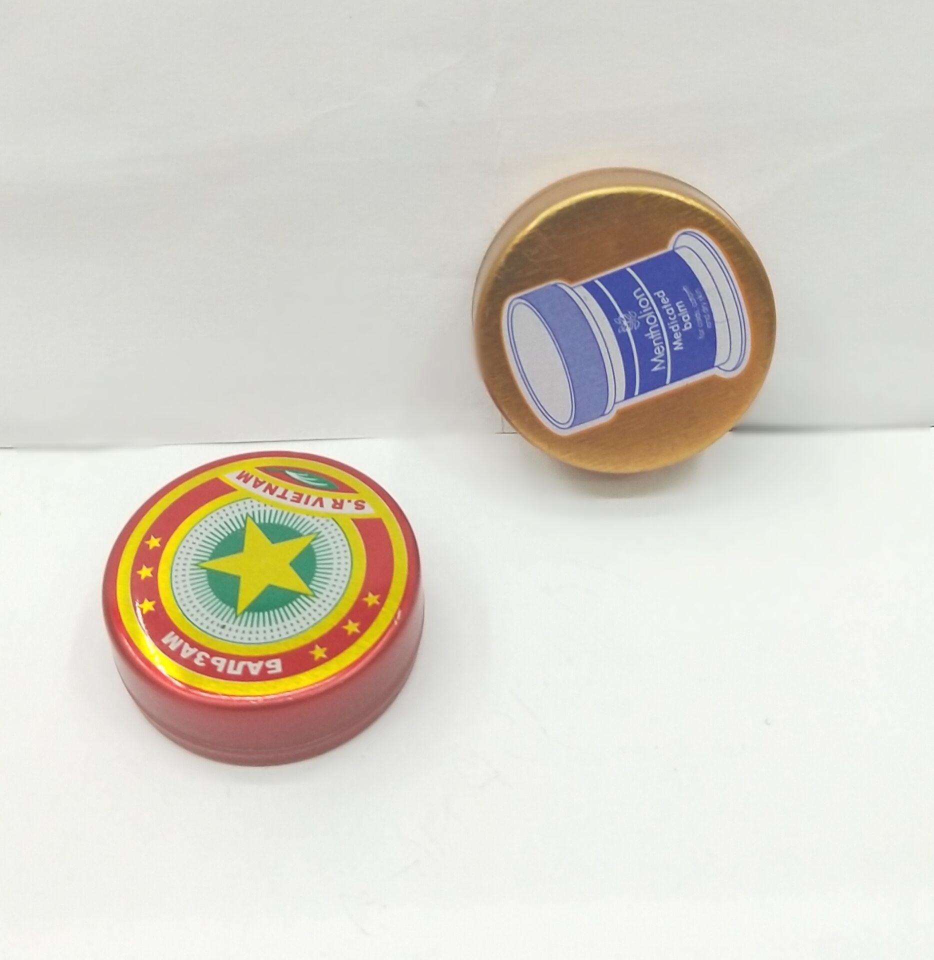 Hot selling peppermint cream essence refreshing oil to relax tendins and activate subordinals to search heat, prevent mosquitoes and go hunting Hot selling peppermint cream essence refreshing oil to relax tendins and activate subordinals to search heat, prevent mosquitoes and go hunting