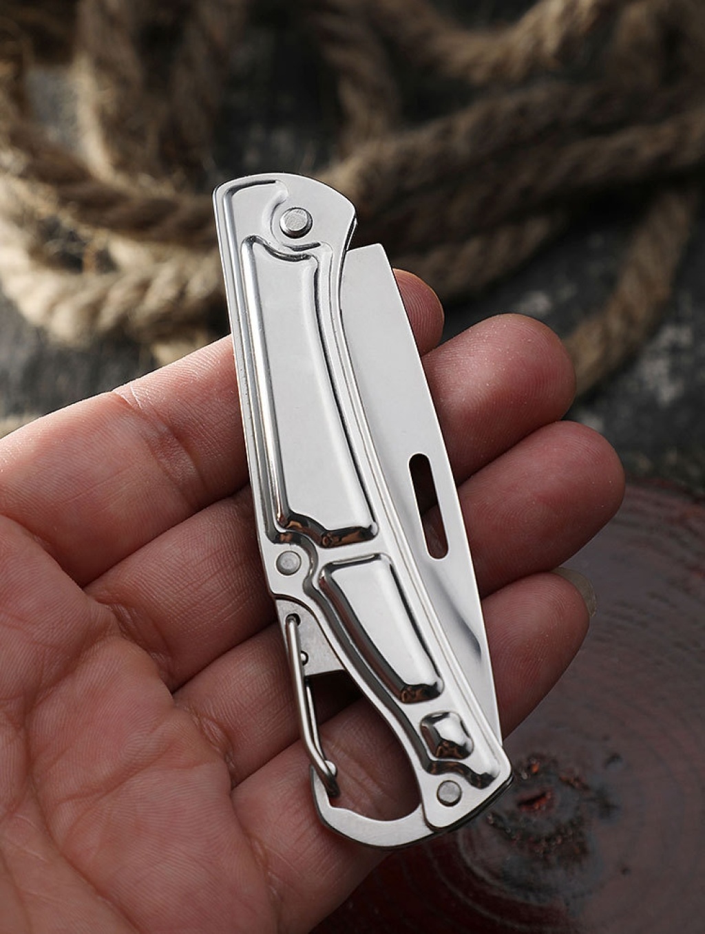 Mini Outdoor Knife Outdoor Folding Knife Stainless Steel Self-Defense Camping Survival Knife a Folding Knife Key Fruit Knife Mini Outdoor Knife Outdoor Folding Knife Stainless Steel Self-Defense Camping Survival Knife a Folding Knife Key Fruit Knife