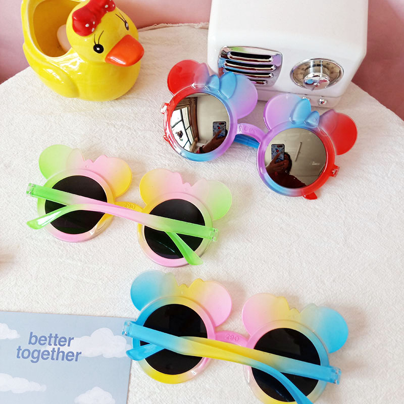 Children's Cartoon Sunglasses Shading Sun-Proof UV-Proof Sunglasses Girls Colorful Heart Mickey Ni Toy Glasses Children's Cartoon Sunglasses Shading Sun-Proof UV-Proof Sunglasses Girls Colorful Heart Mickey Ni Toy Glasses