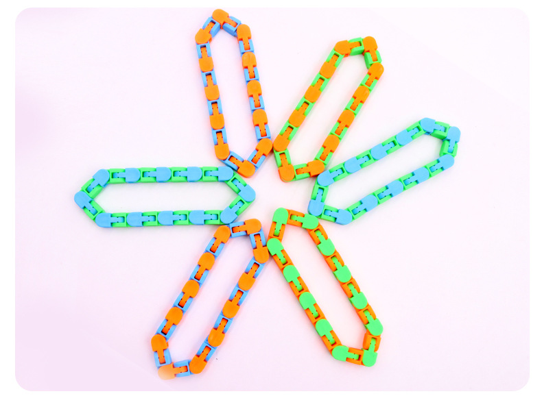 Spot Wacky Tracks Fluid Bracelet Bicycle Track Chain Building Blocks Decompression Chain
