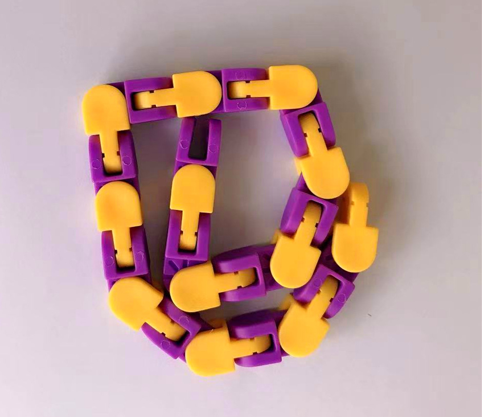 Spot Wacky Tracks Fluid Bracelet Bicycle Track Chain Building Blocks Decompression Chain