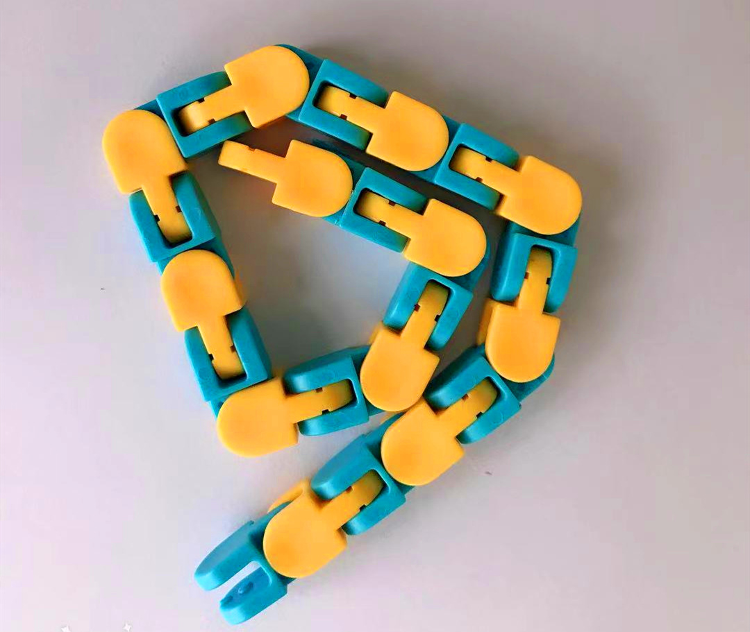 Spot Wacky Tracks Fluid Bracelet Bicycle Track Chain Building Blocks Decompression Chain