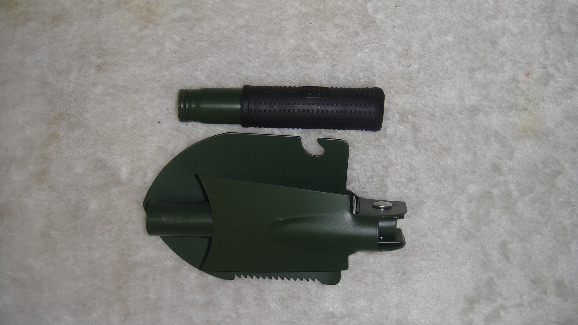 Multifunctional Folding Outdoor Fishing Shovel Engineering Spade Shovel Small Size Fishing Tackle Gadget Shovel