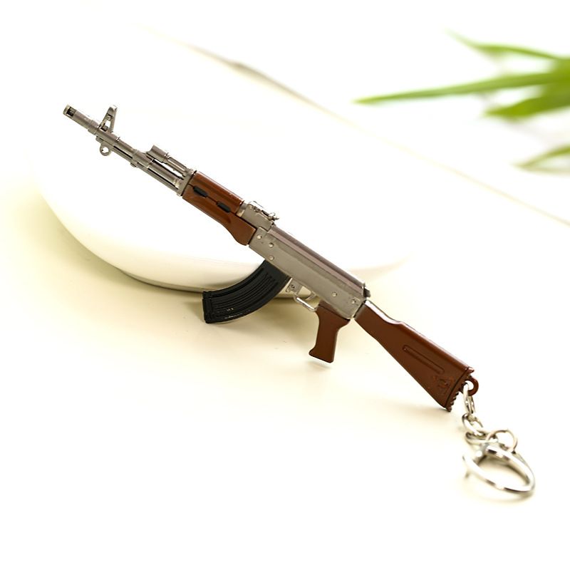 Jesus Survival Keychain Awmakm98k Weapon Model Pendant Keychain Chicken round 12cm Gift Jesus Survival Keychain Awmakm98k Weapon Model Pendant Keychain Chicken round 12cm Gift