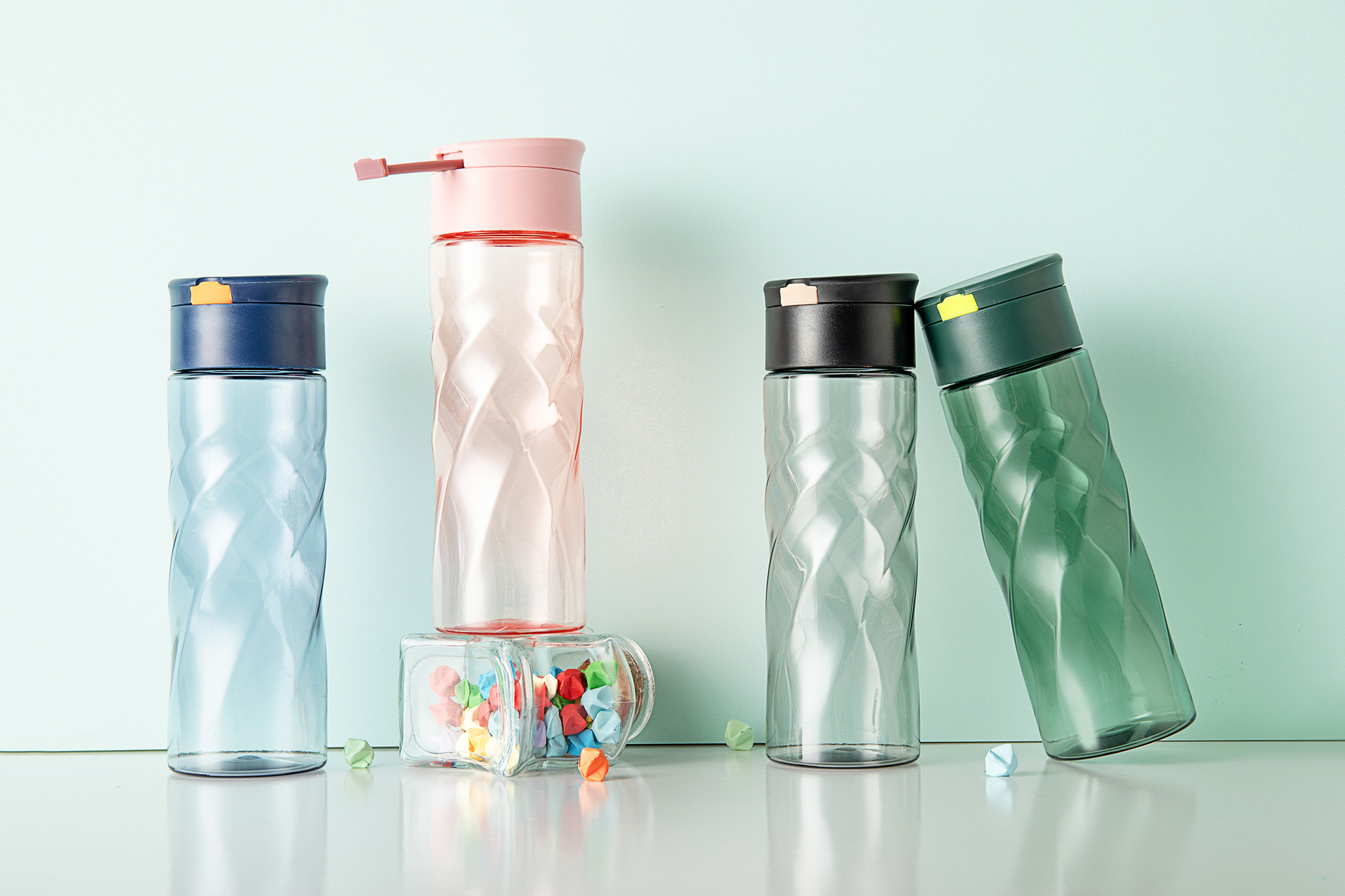 Screw space cup outdoor sports cup series new twist sealed leakproof cup drop resistant and impact resistant cup