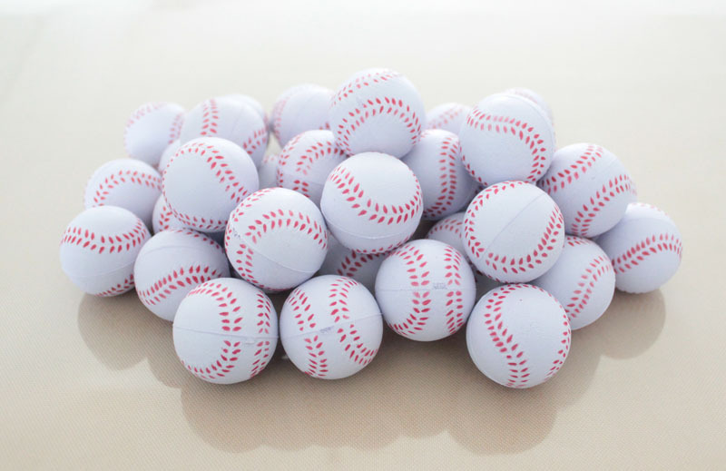 4cm Mini Basketball Football Tennis Baseball PU Foam Solid Small Elastic Ball Children's Bouncy Ball Finger Strength Training 4cm Mini Basketball Football Tennis Baseball PU Foam Solid Small Elastic Ball Children's Bouncy Ball Finger Strength Training