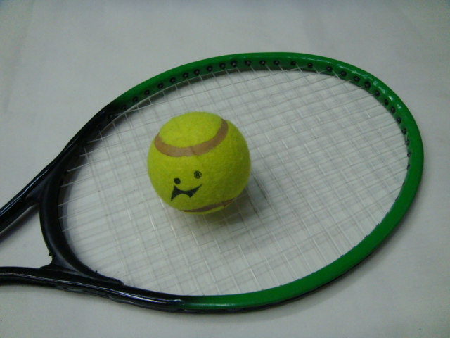 Kids net foreign trade training tennis tennis racquet sent a suitable for children 4-10 years Kids net foreign trade training tennis tennis racquet sent a suitable for children 4-10 years