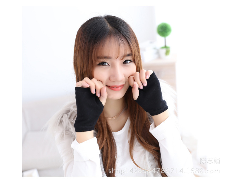 2018 new cool water drill rivet student open-finger sailor dance gloves five-coded star half-finger knitted gloves 2018 new cool water drill rivet student open-finger sailor dance gloves five-coded star half-finger knitted gloves