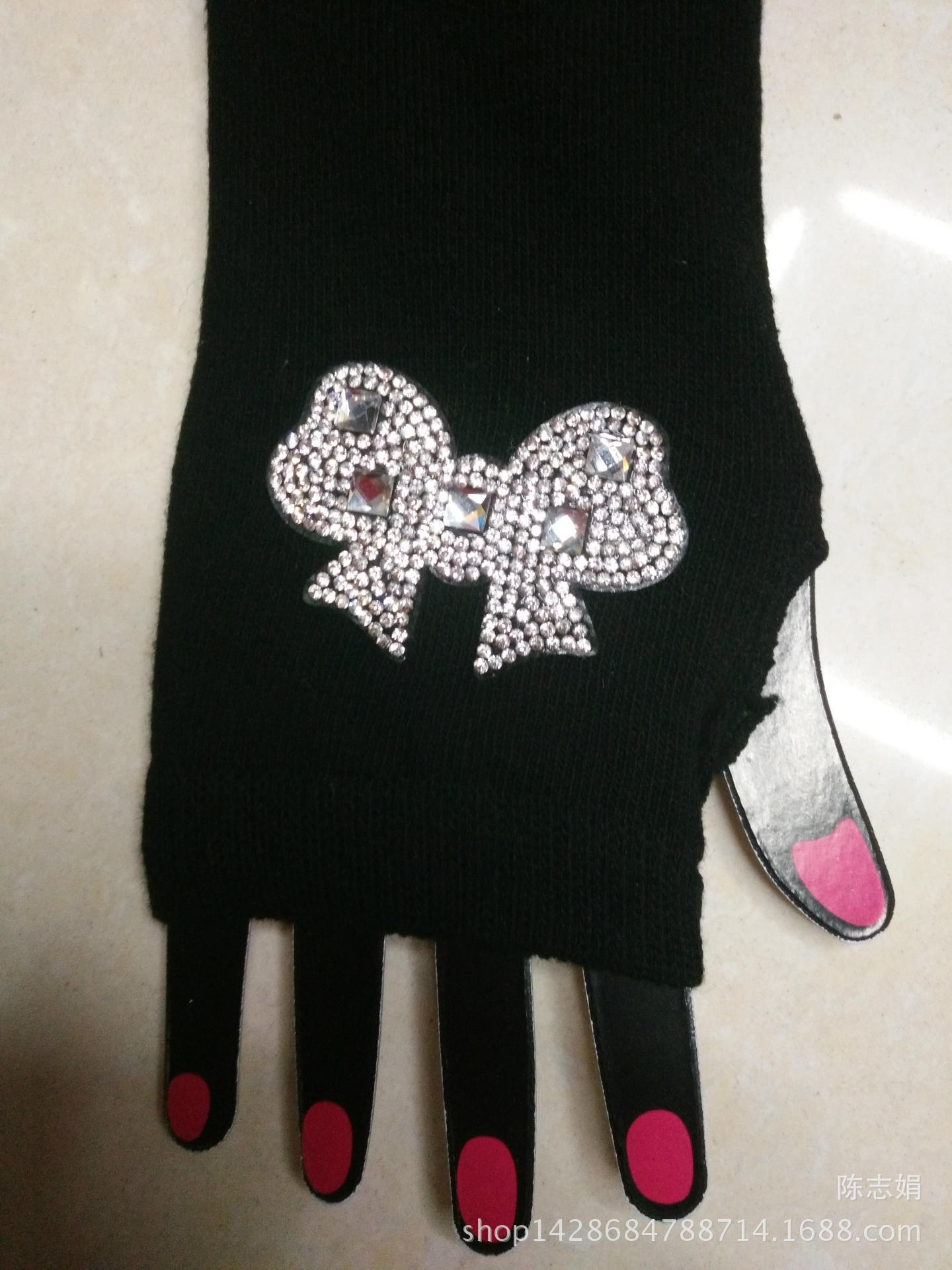 2018 new cool water drill rivet student open-finger sailor dance gloves five-coded star half-finger knitted gloves 2018 new cool water drill rivet student open-finger sailor dance gloves five-coded star half-finger knitted gloves