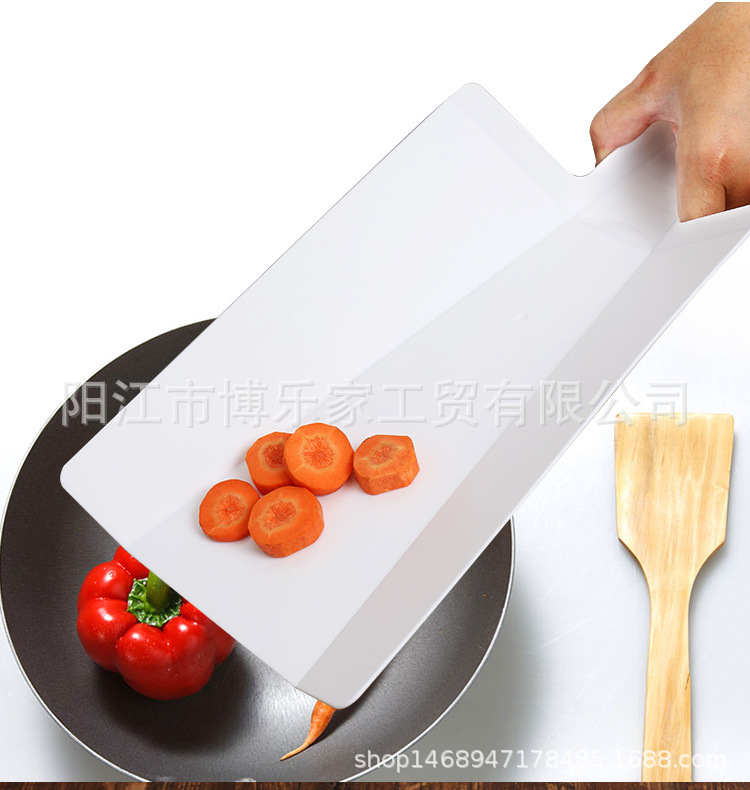 Creative Foldable Plastic Cutting Board Practical Shovel-Shaped Cutting Board Kitchen Utensils Folding Cutting Board Creative Foldable Plastic Cutting Board Practical Shovel-Shaped Cutting Board Kitchen Utensils Folding Cutting Board