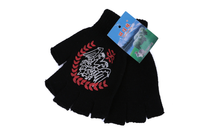 Acrylic fibers black half-finger gloves with rubber dimples LJY-048 Acrylic fibers black half-finger gloves with rubber dimples LJY-048