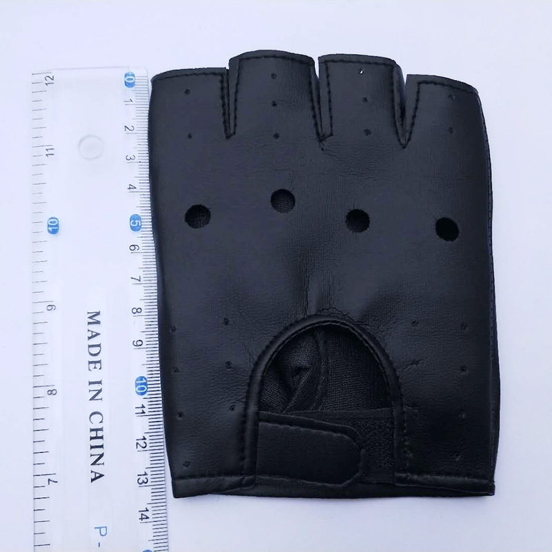 A: Children&#039;s leather gloves White Children&#039;s half-finger show stage gloves street break dancing gloves