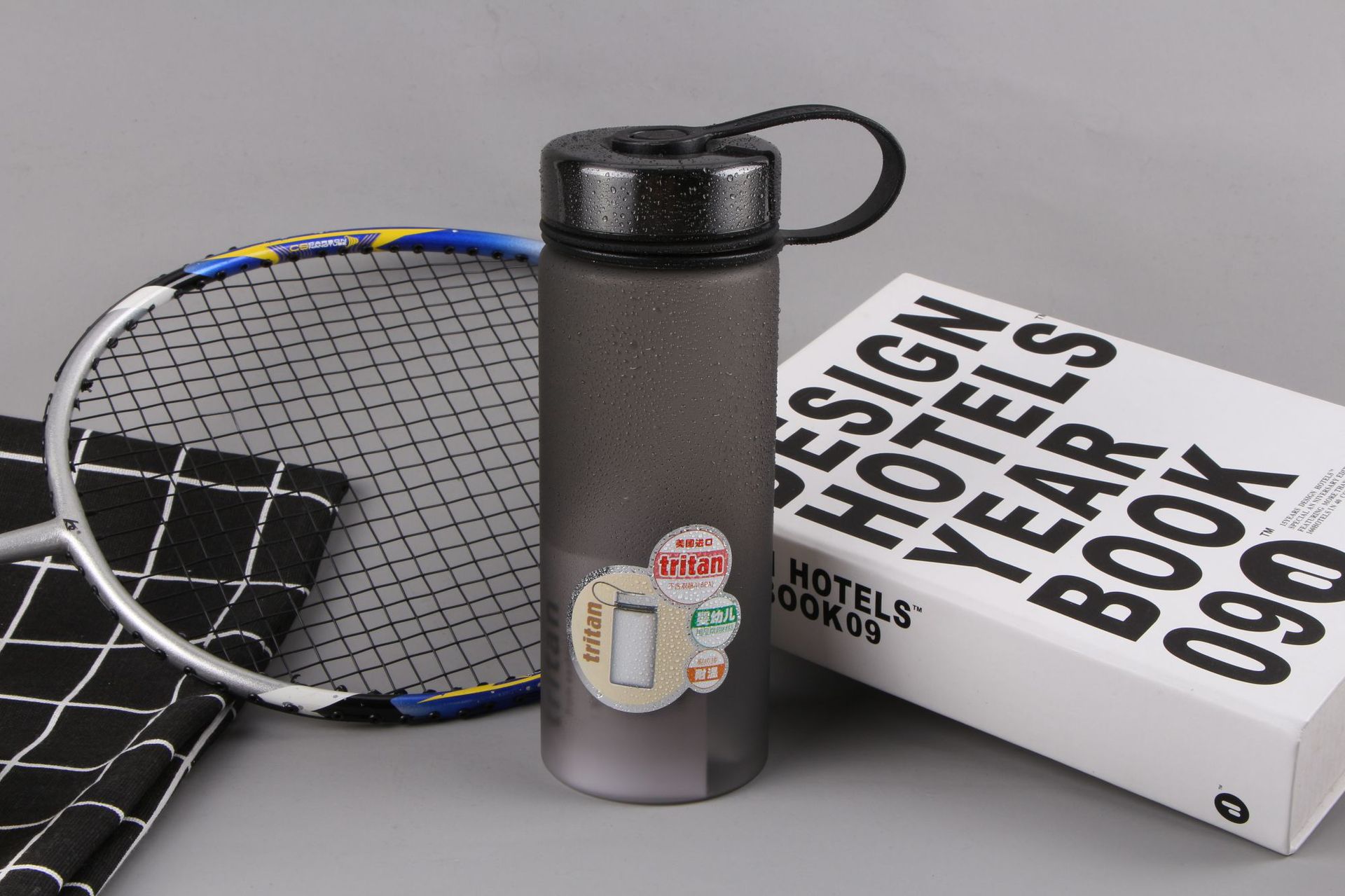 Guangzhou fuquan dazzle step sports cup 600ml new students sports sealed portable gift cup Guangzhou fuquan dazzle step sports cup 600ml new students sports sealed portable gift cup
