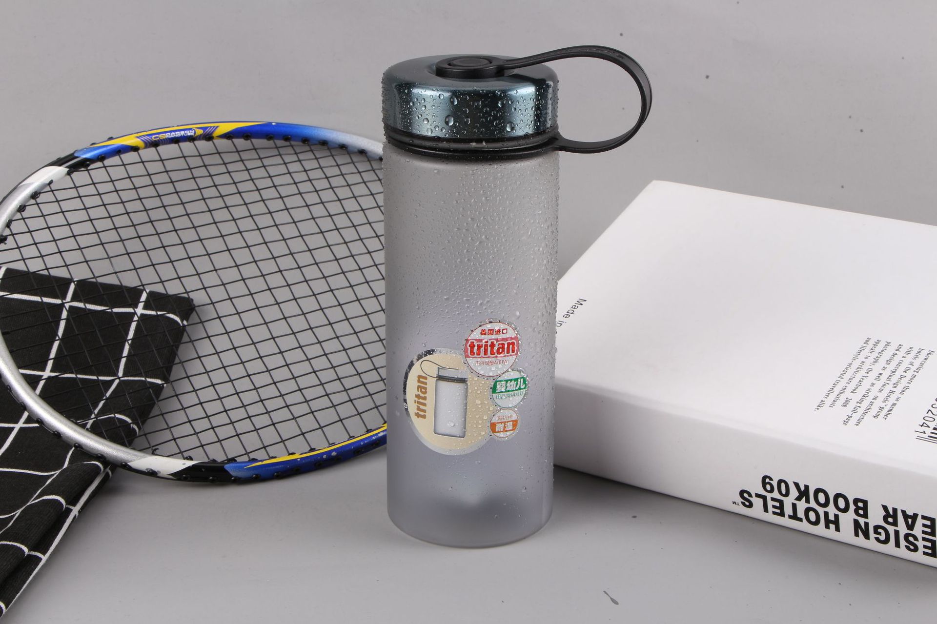 Guangzhou fuquan dazzle step sports cup 600ml new students sports sealed portable gift cup Guangzhou fuquan dazzle step sports cup 600ml new students sports sealed portable gift cup