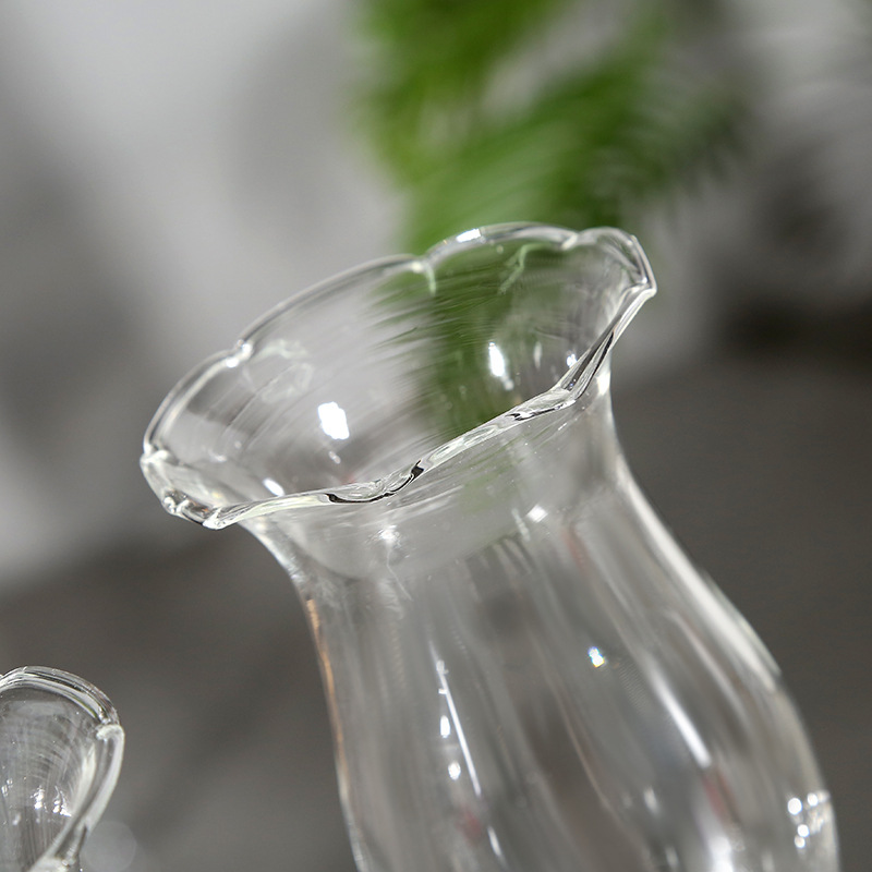 Factory Promotion European-Style Glass Crystal Crafts Artificial Grinding Candlestick Decoration Fashion Home Decoration Batch
