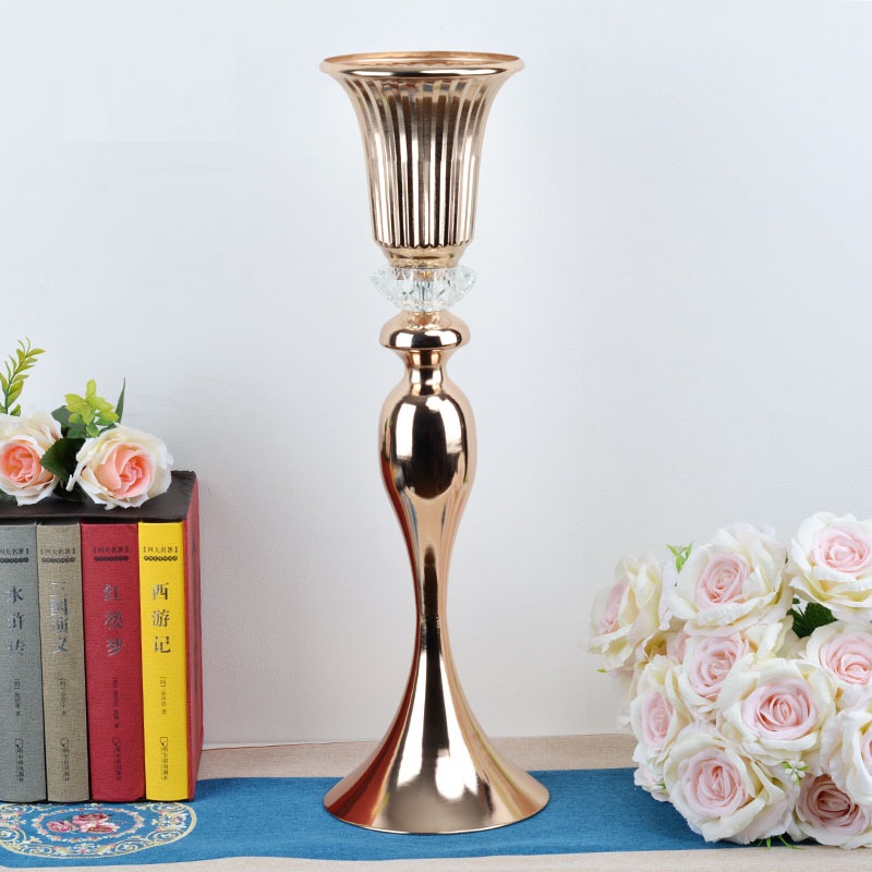 Wedding Flower Arrangement European-Style Wedding Ceremony Layout Metal Road Lead Electroplating Golden Flower Stand