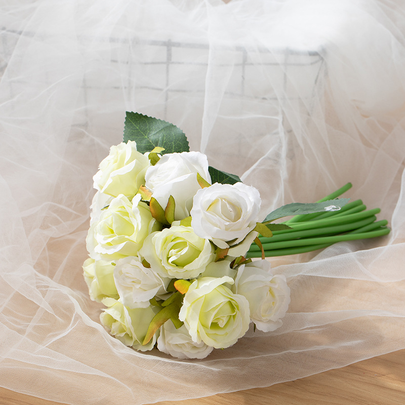 Korean Style 12-Head Simulation Hand Holding Rose Wedding Flower Silk Flower Handle Bundle Wedding Celebration Living Room Balcony Home Decoration