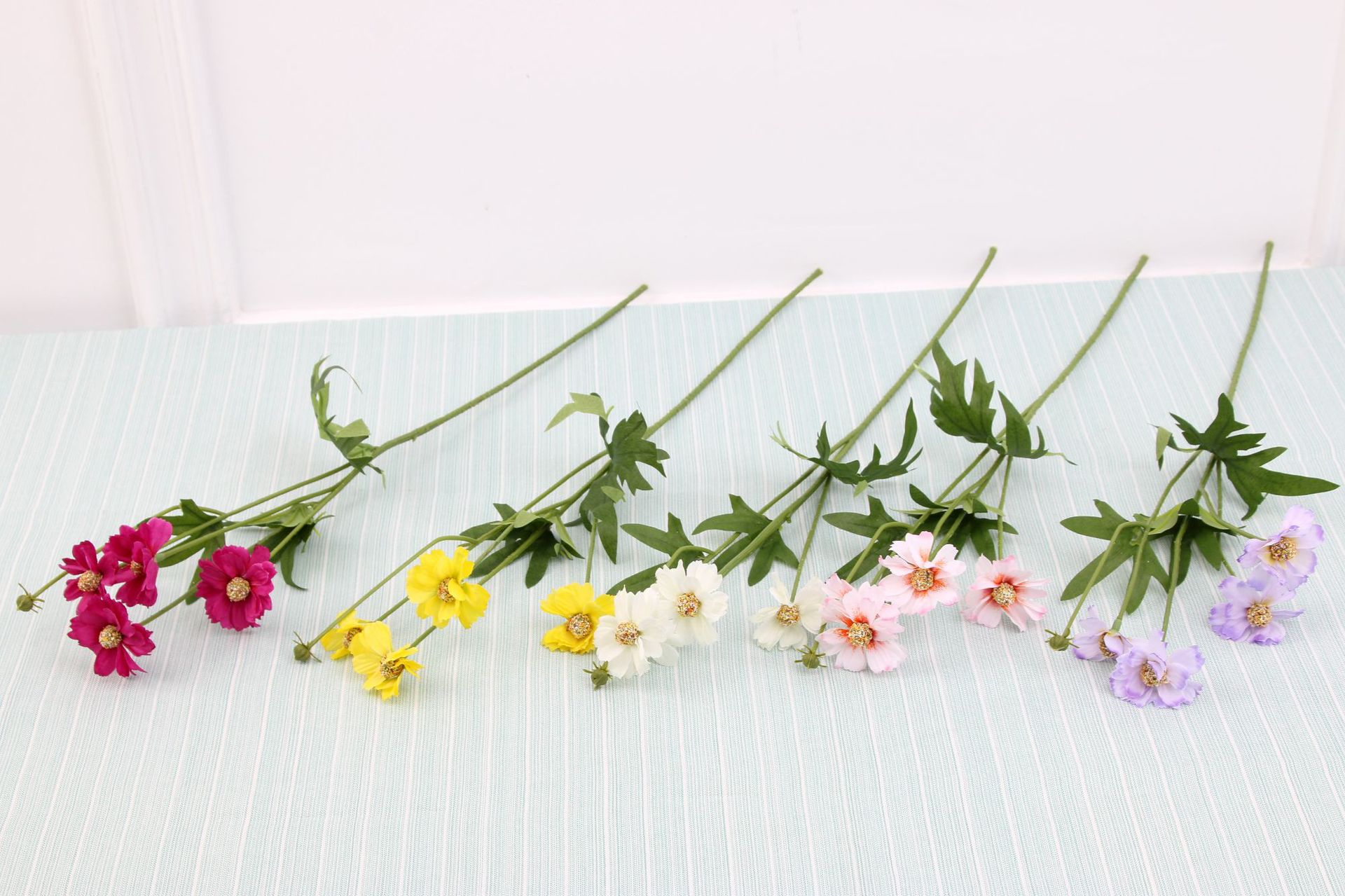 Factory wholesale single-branch imitation flower small autumn chrysanthemum multi-color wedding flower false vase flower decoration flowers
