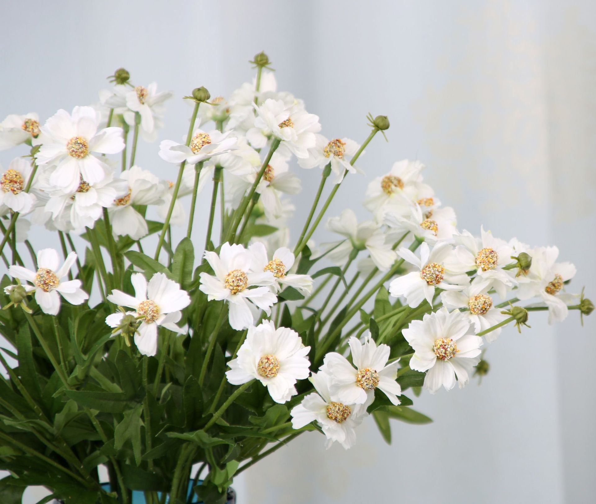 Factory wholesale single-branch imitation flower small autumn chrysanthemum multi-color wedding flower false vase flower decoration flowers