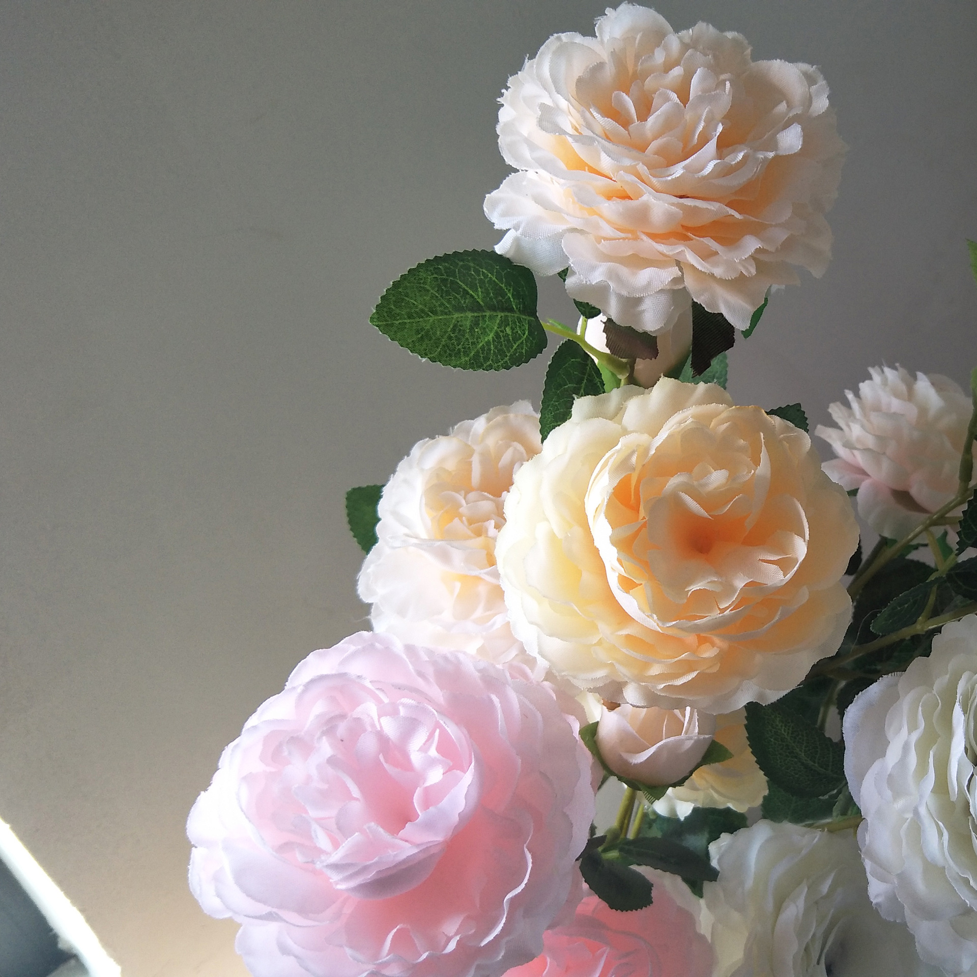 Spot Goods 3-Head Ranunculus Asiaticus Artificial Flower European-Style Core West Ranunculus Asiaticus Raw Silk Three-Head Peony Decoration Wedding Flower