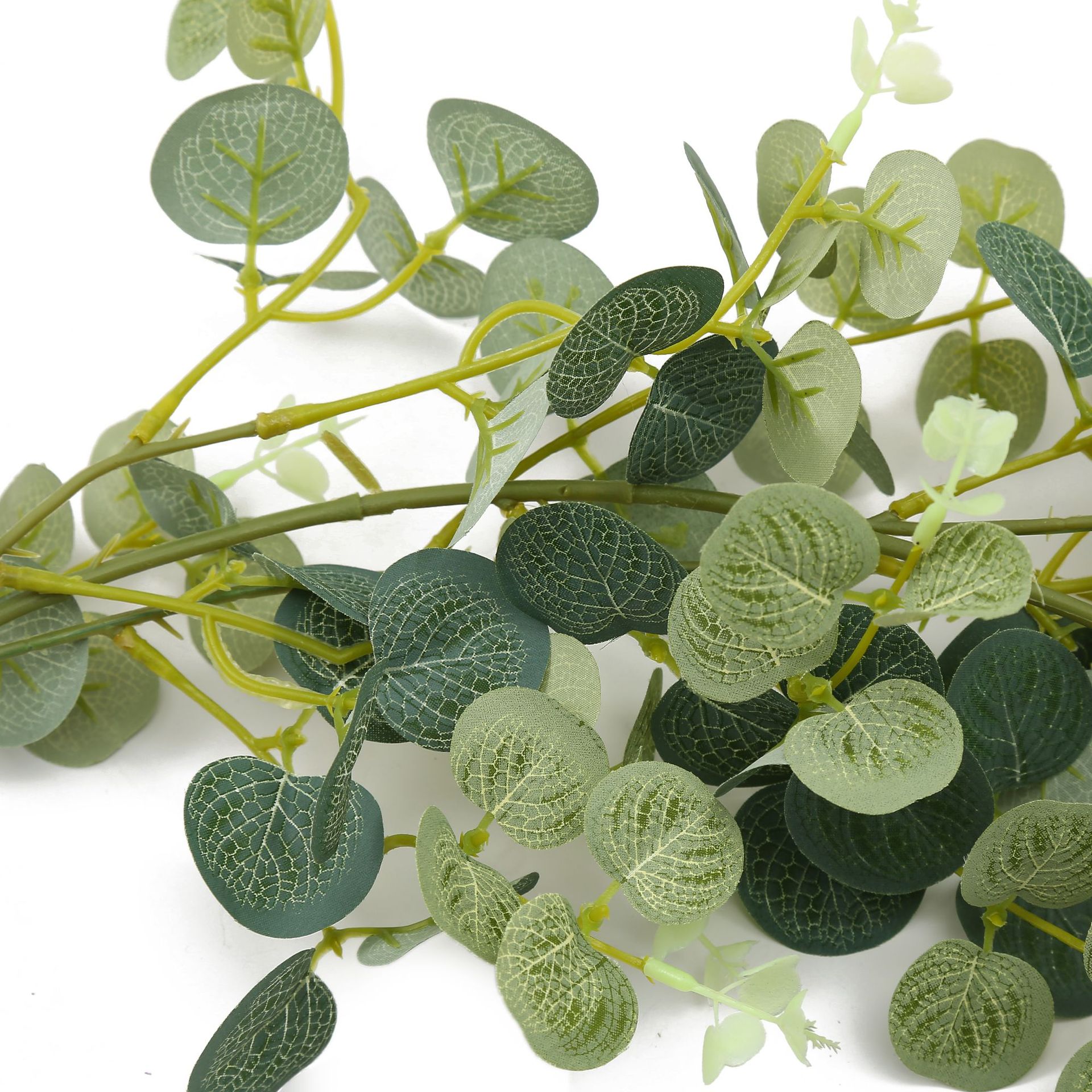 Amazon Same Style Eucalyptus Leaf Rose Vine Artificial Flower Rose Eucalyptus Wedding flower