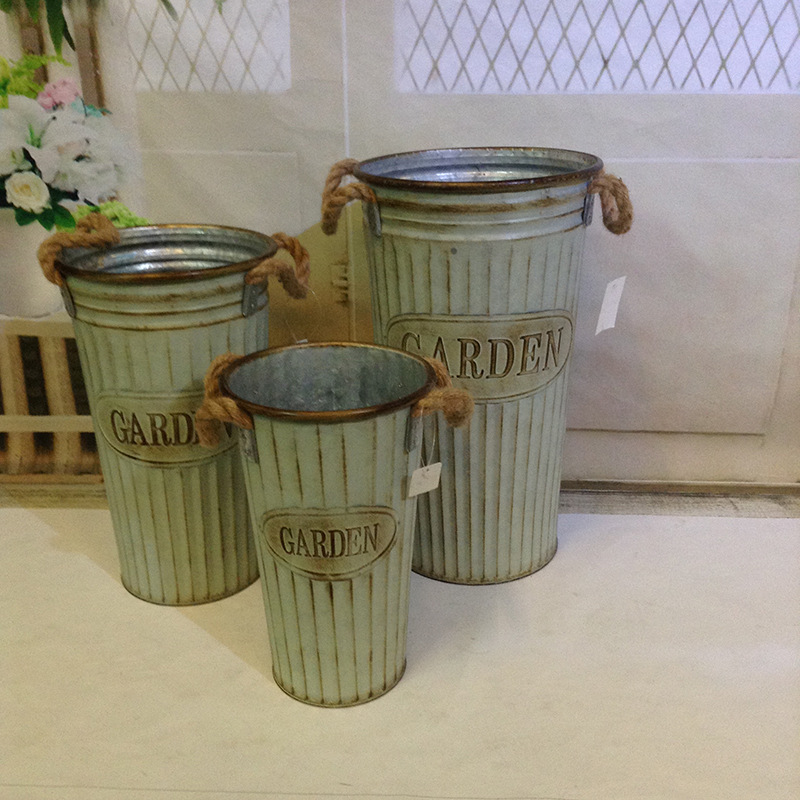 Factory Direct Sales Decoration Metal Pots Flower Arrangement Vase Old Wrought Iron Flower Bucket Wedding Flower Decoration Gifts