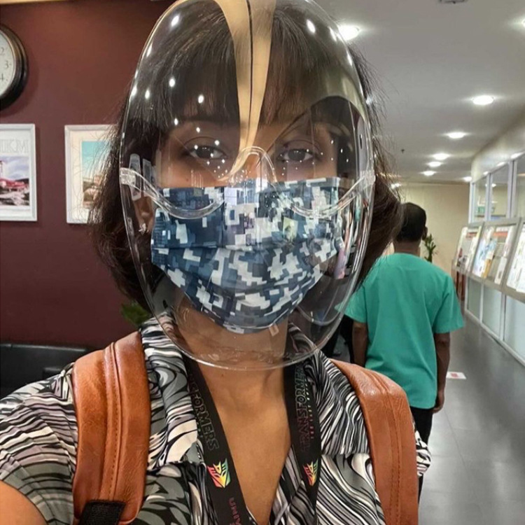 Extended Version Goggles Mask Full Face Goggles Anti-Oil Smoke Dust-Proof Anti-Splash Foam Anti-Fog with Protective Film