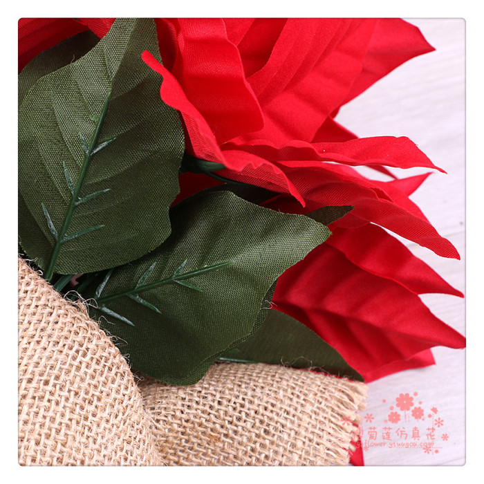 Simulation of poinsettia plant Christmas flower Christmas red artificial flower 