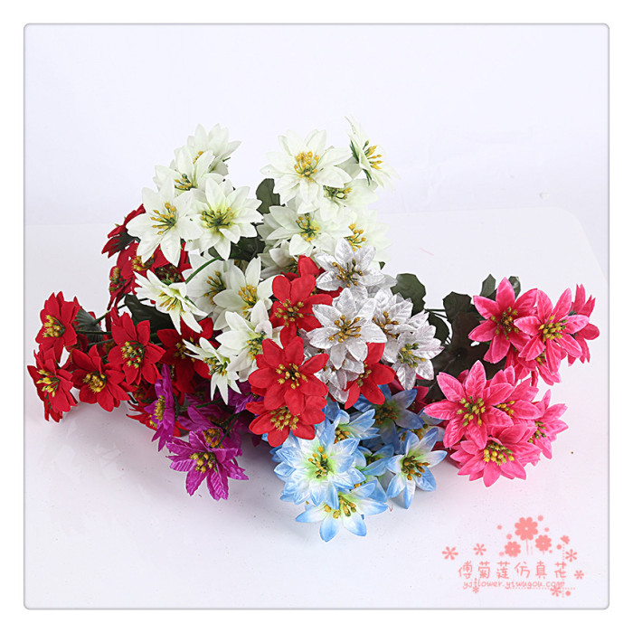 Mini 7 head Christmas flower flower simulation Christmas decoration floral color Mini 7 head Christmas flower flower simulation Christmas decoration floral color