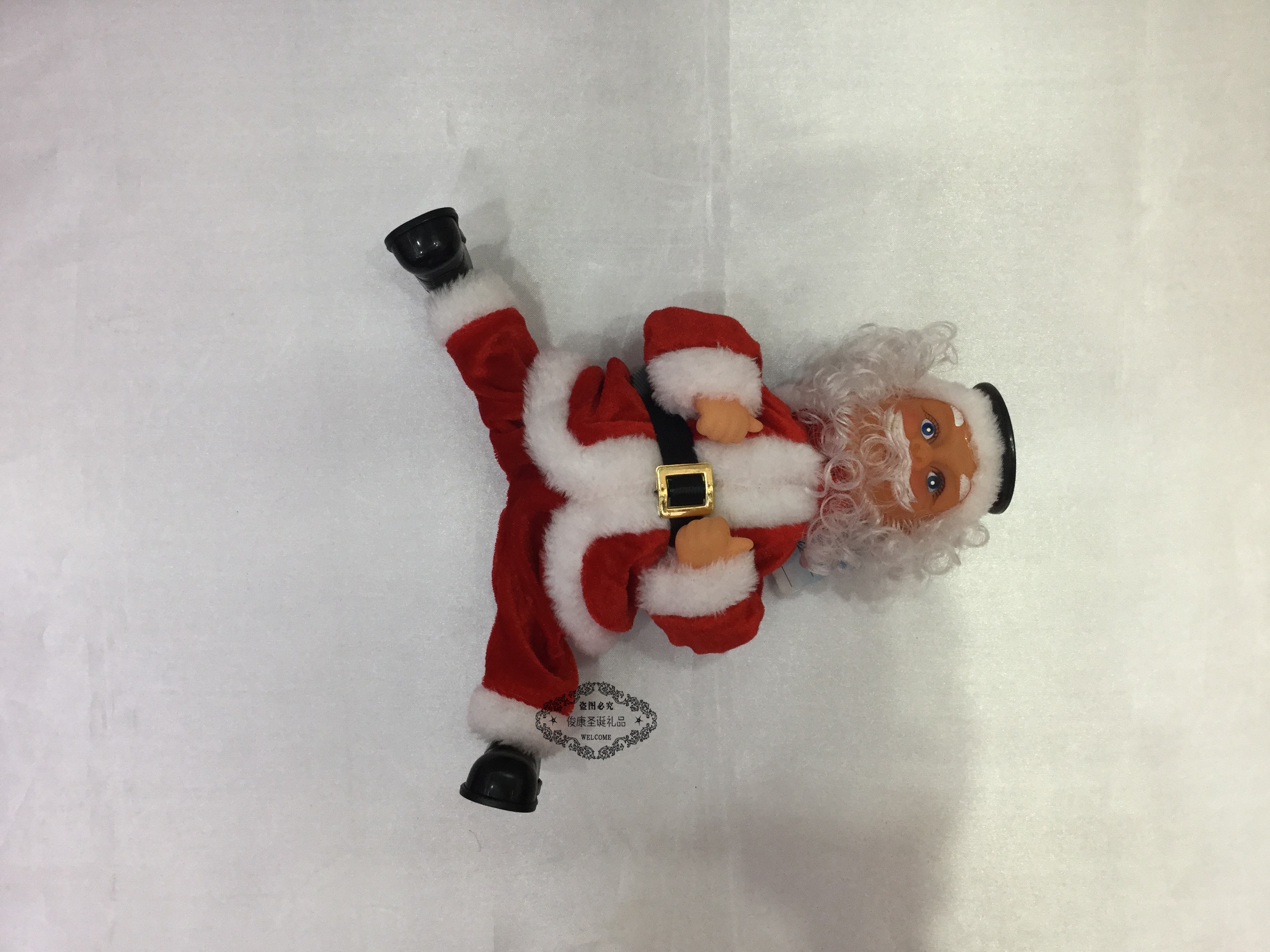 Santa Claus head spinning Santa Claus electric Santa Claus doll Christmas music dancing old man children's toy display Santa Claus head spinning Santa Claus electric Santa Claus doll Christmas music dancing old man children's toy display