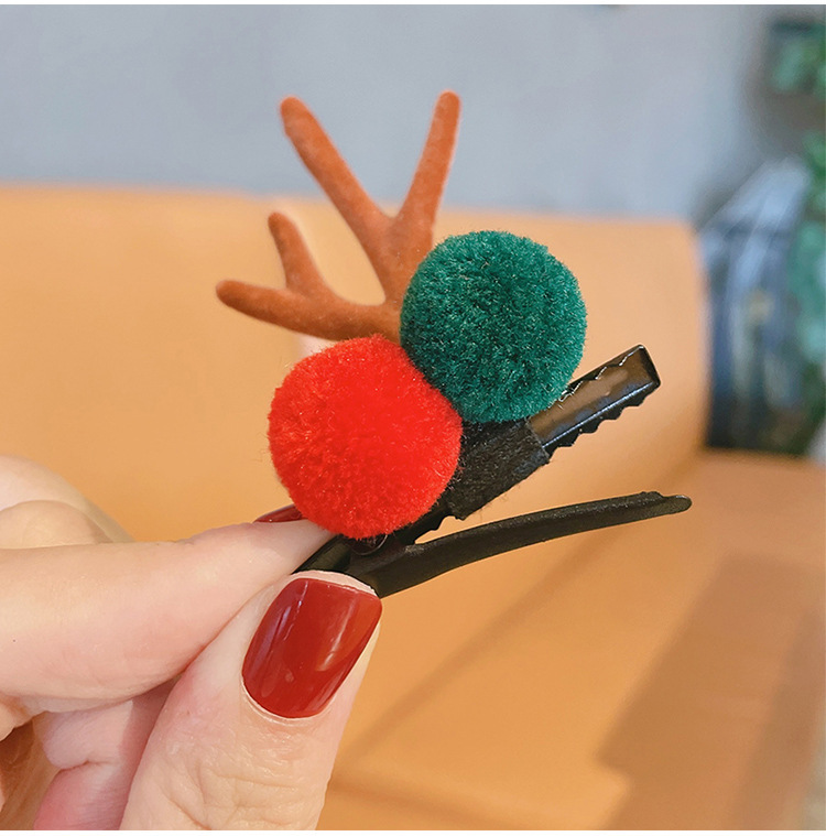 Christmas Ornaments Children Dress up Hairpin Elk Horn Headdress Barrettes Mori Girl Christmas Hat Hair Accessories Christmas Ornaments Children Dress up Hairpin Elk Horn Headdress Barrettes Mori Girl Christmas Hat Hair Accessories