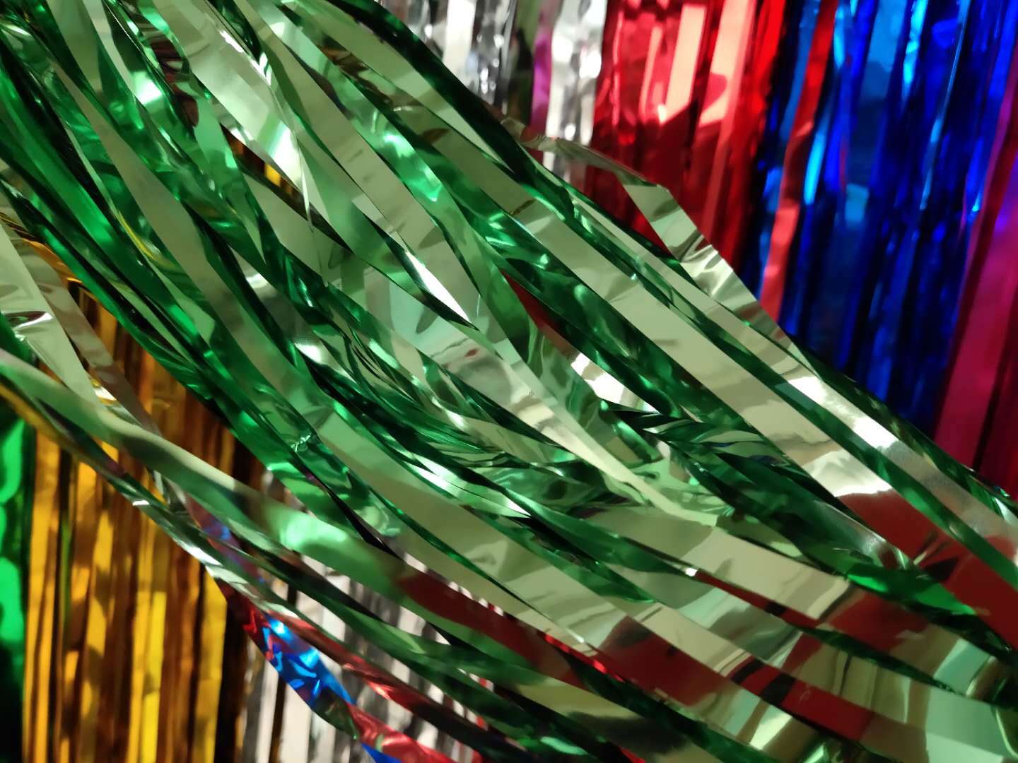 Tinsel Curtain Halloween Wedding Birthday Party Layout Supplies Wedding Room Background Decoration Curtain of Rain 1 M * 2 M Tinsel Curtain Halloween Wedding Birthday Party Layout Supplies Wedding Room Background Decoration Curtain of Rain 1 M * 2 M
