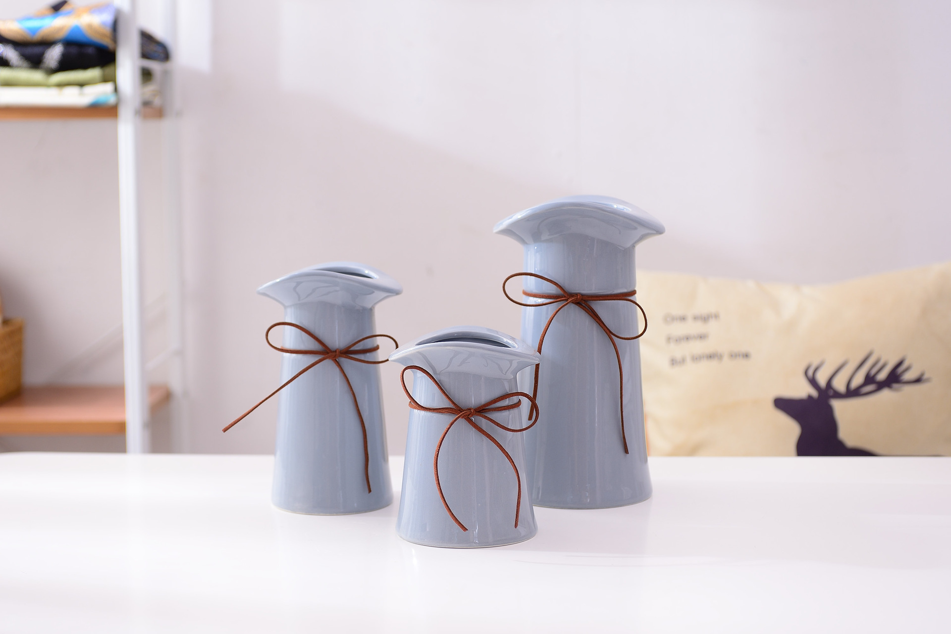 Production of wholesale mini-floret Vase Nordic art small fresh home decoration flower three-piece set of trumpet Production of wholesale mini-floret Vase Nordic art small fresh home decoration flower three-piece set of trumpet
