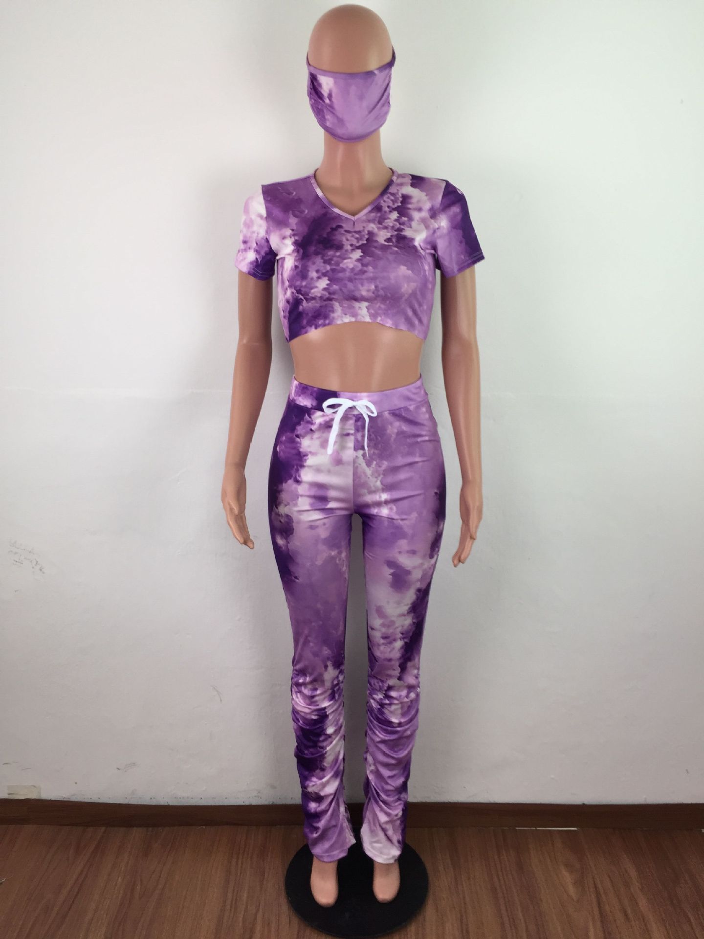 A3193 New European and American women's tie-dye fashion pleated slit Micro trumpet sports suit (including mask)