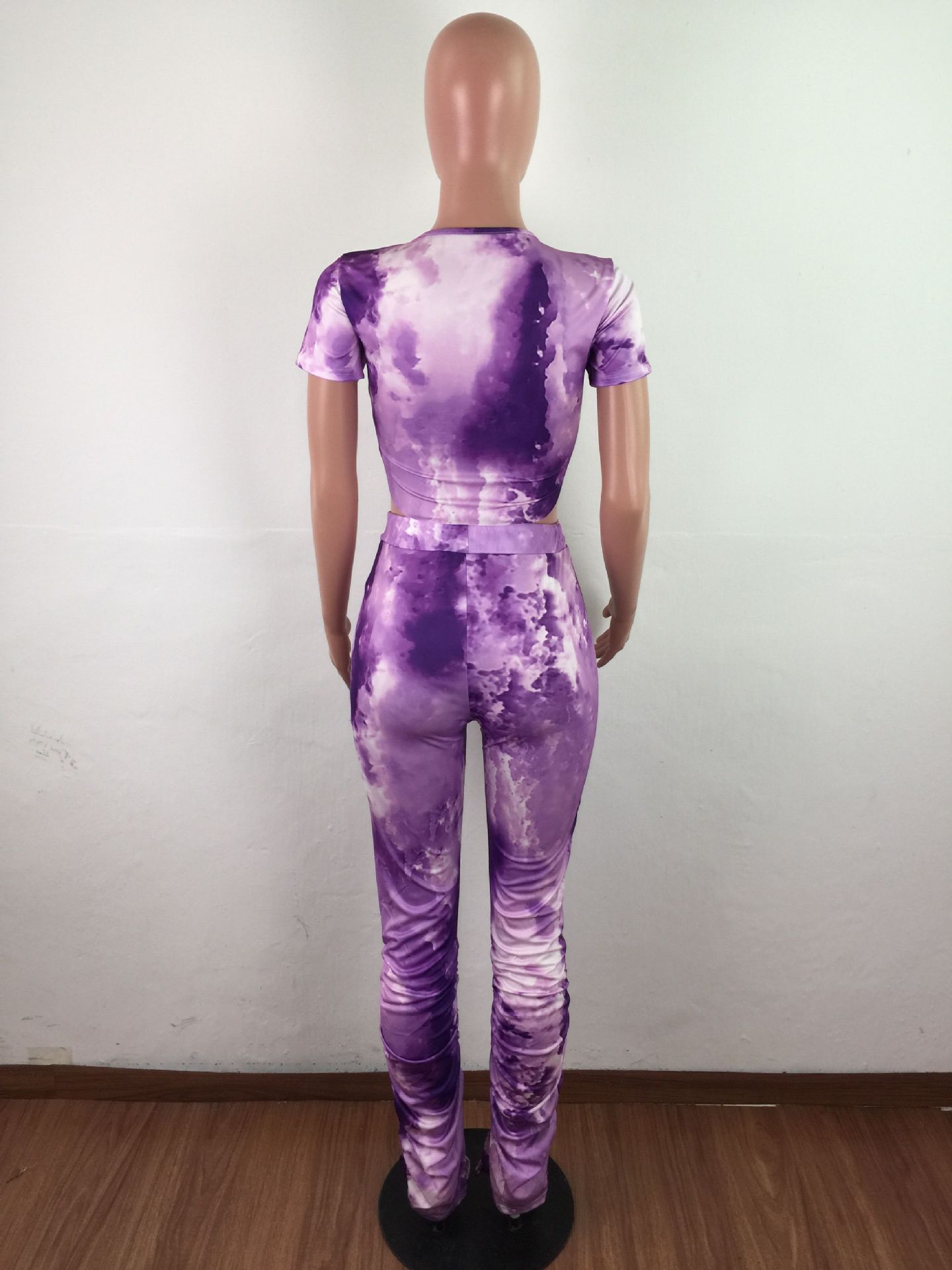 A3193 New European and American women's tie-dye fashion pleated slit Micro trumpet sports suit (including mask)