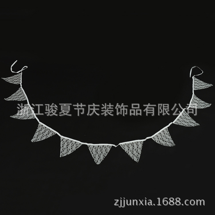 Craft decoration flag Christmas wedding party class all lace triangle flag DIY materials Craft decoration flag Christmas wedding party class all lace triangle flag DIY materials