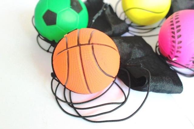 6.3 cm fluorescent rubber wrist elastic ball pet toy player throwing toy balls