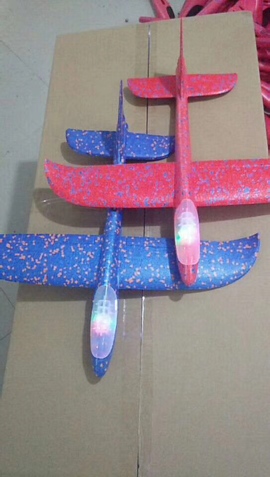 Factory Direct Sales LED Light Hand Throw Plane Hand Diamond Aircraft Bubble Plane Luminous Toy Factory Direct Sales LED Light Hand Throw Plane Hand Diamond Aircraft Bubble Plane Luminous Toy