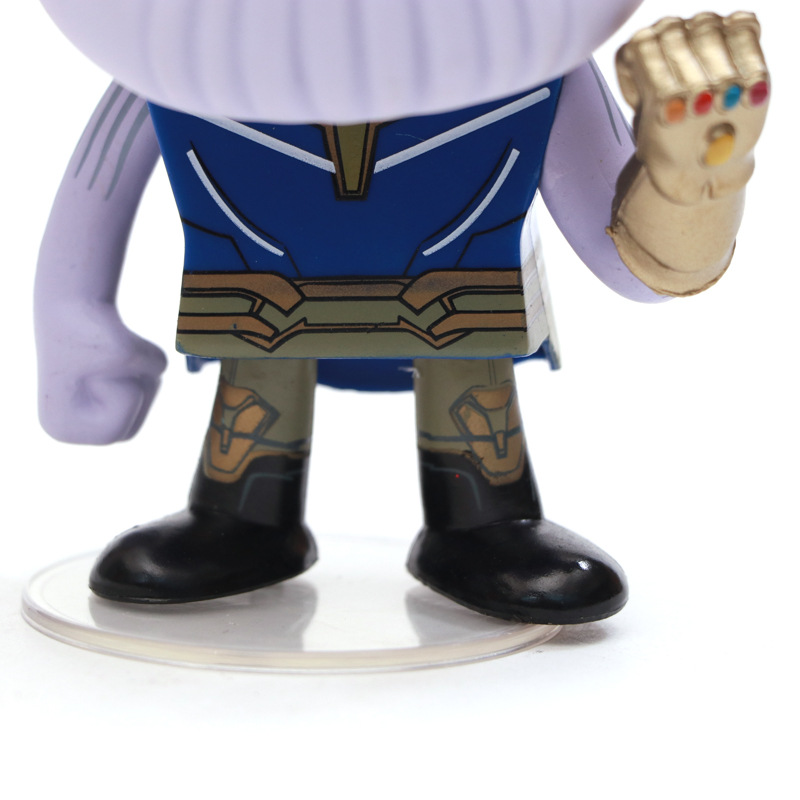 Avengers Q spider-man thanos deadpool wolverine hands out a model toy mix Avengers Q spider-man thanos deadpool wolverine hands out a model toy mix