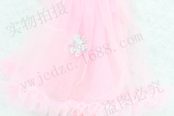 Selling six one children 's day gift toys wholesale Barbie doll key pendant car ornaments dolls Selling six one children 's day gift toys wholesale Barbie doll key pendant car ornaments dolls