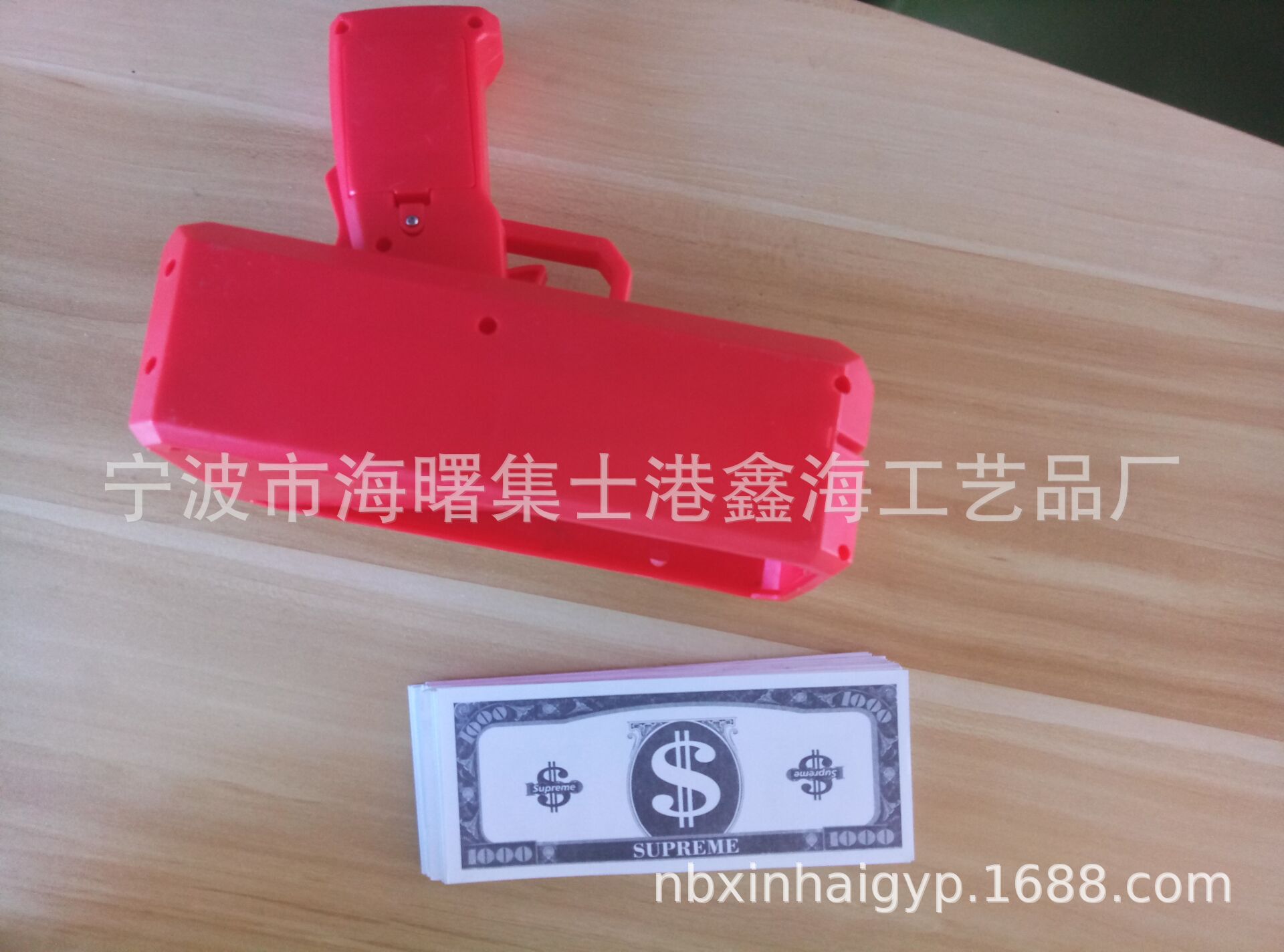 Yes No Sorry Crying and Laughing Sounder Button Squeeze Box Sound Box Trick Toy Squeeze Music Box