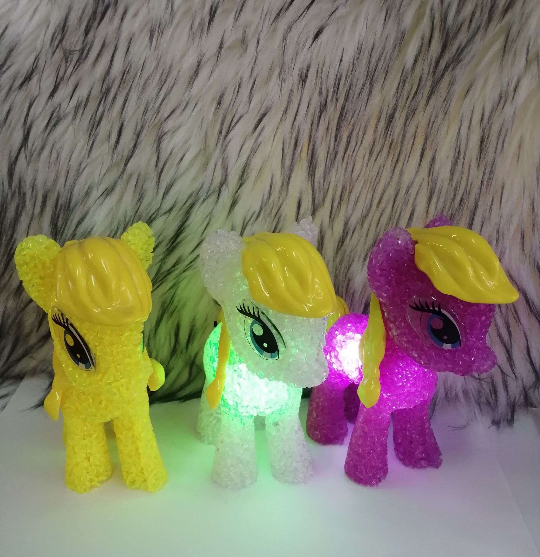 Pony card animal colorful crystal grain lamp LED rice lamp gift pendant creative gifts