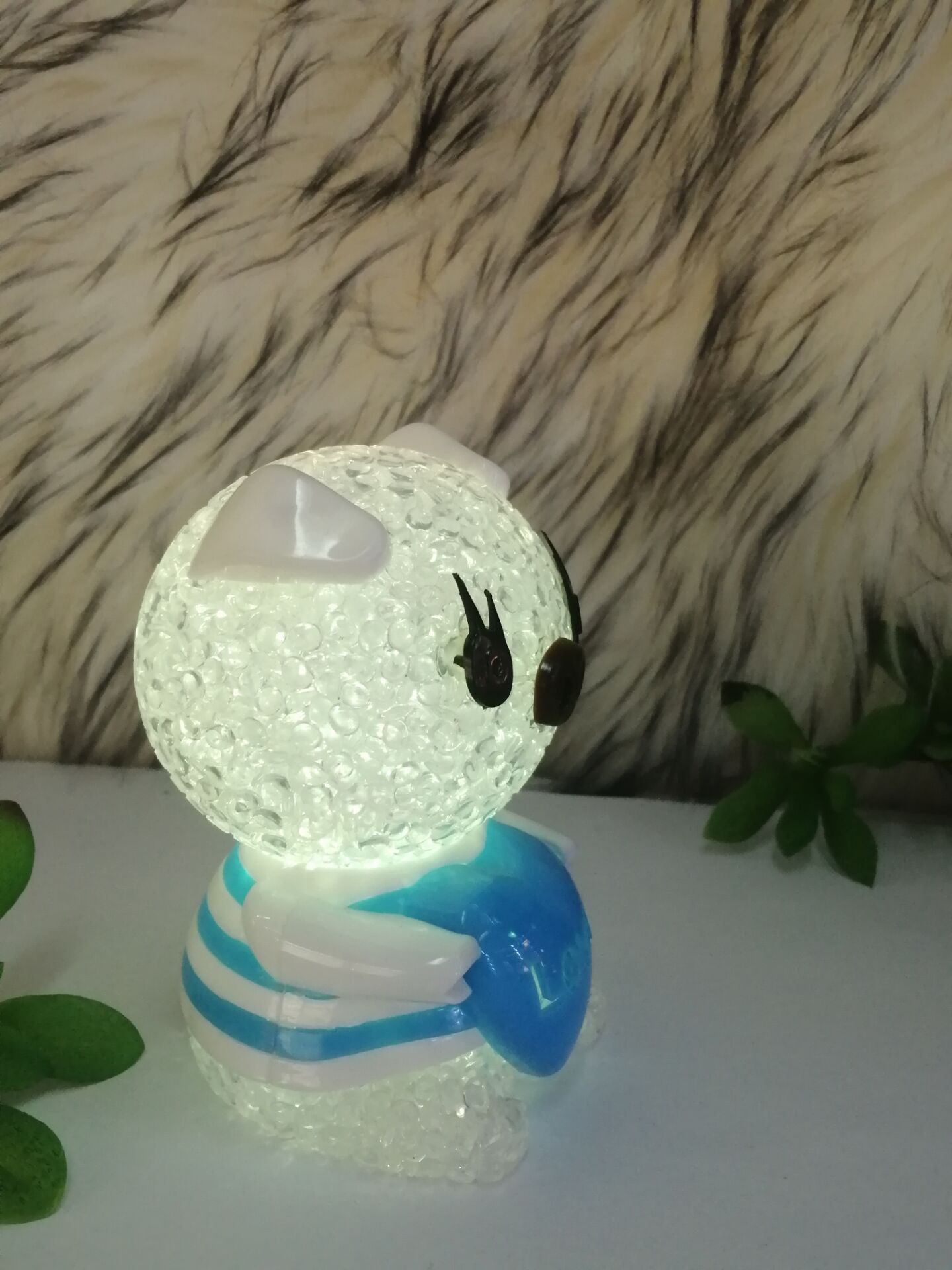 Caring pig cartoon animal colorful crystal grain lamp LED rice grain lamp gift pendant creative gift