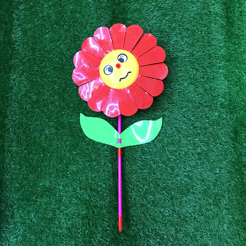 Factory Direct Sales Children's Smiley Windmill Traditional Nostalgic Toy Cartoon Windmill Park Stall Hot Sale Wholesale